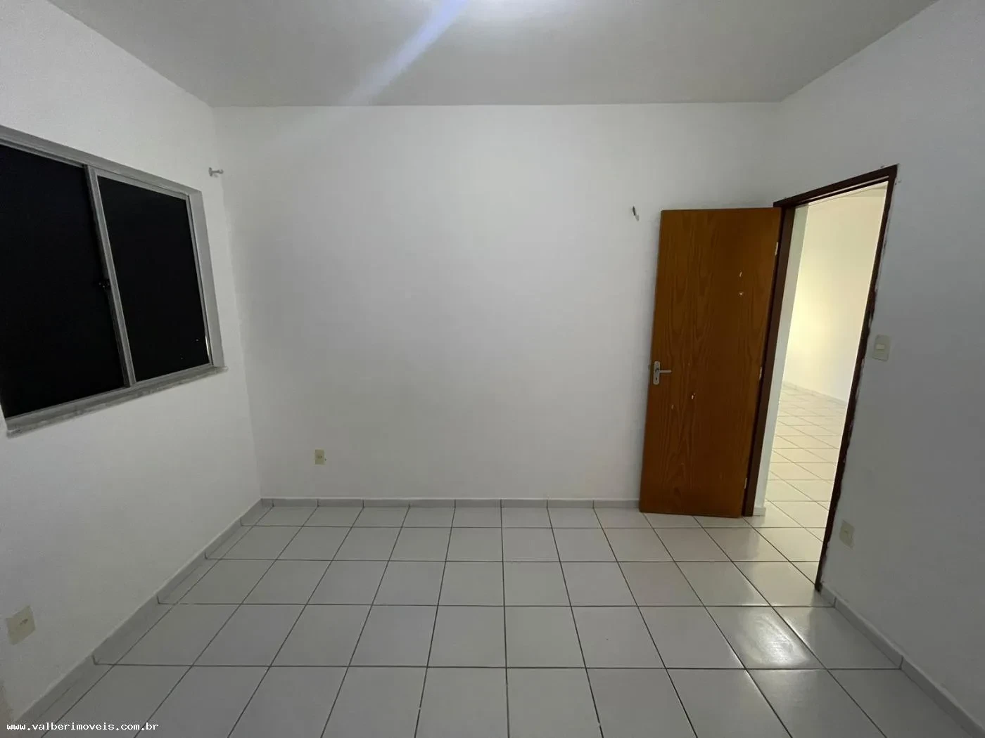 Imagem Apartamento com 2 Quartos para Alugar, 57 m² em Cohama - São Luís