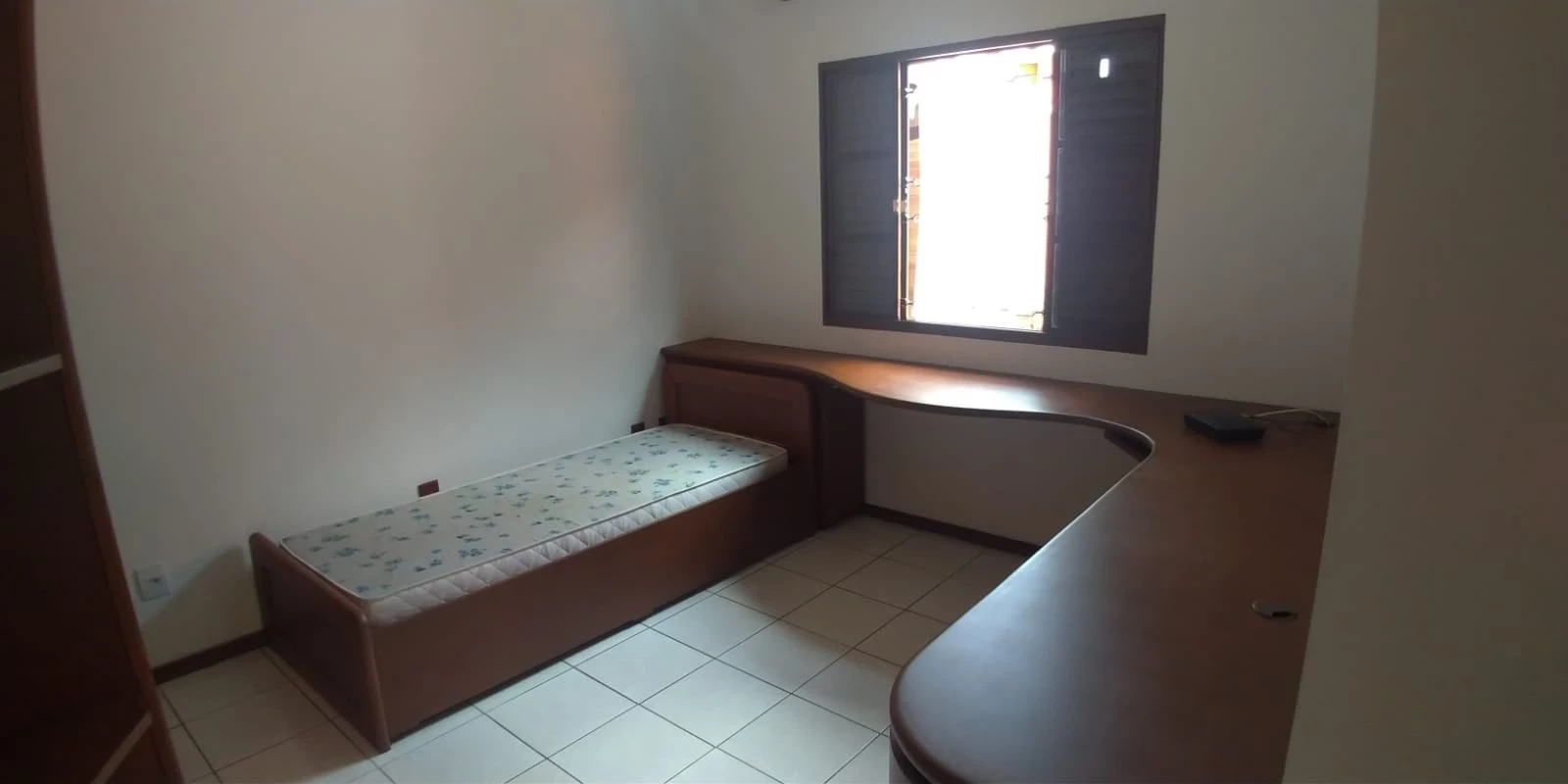 Imagem Casa com 2 Quartos à Venda ou Locação, 147 m² em Jardim do Lago - Atibaia Imagem Casa com 2 Quartos à Venda ou Locação, 147 m² em Jardim do Lago - Atibaia