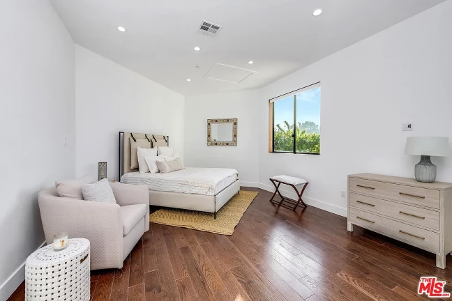 Foto do imóvel: Casa de Condomínio com 5 Quartos à Venda, 796 m²em Alphaville Residencial Um - Barueri