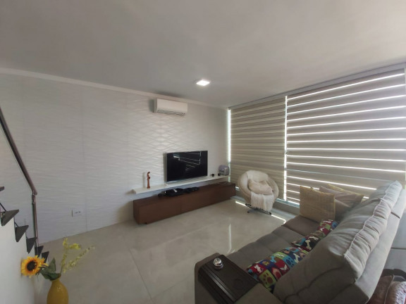 Imagem Casa de Condomínio com 3 Quartos à Venda, 129 m² em Vila Califórnia - São Paulo