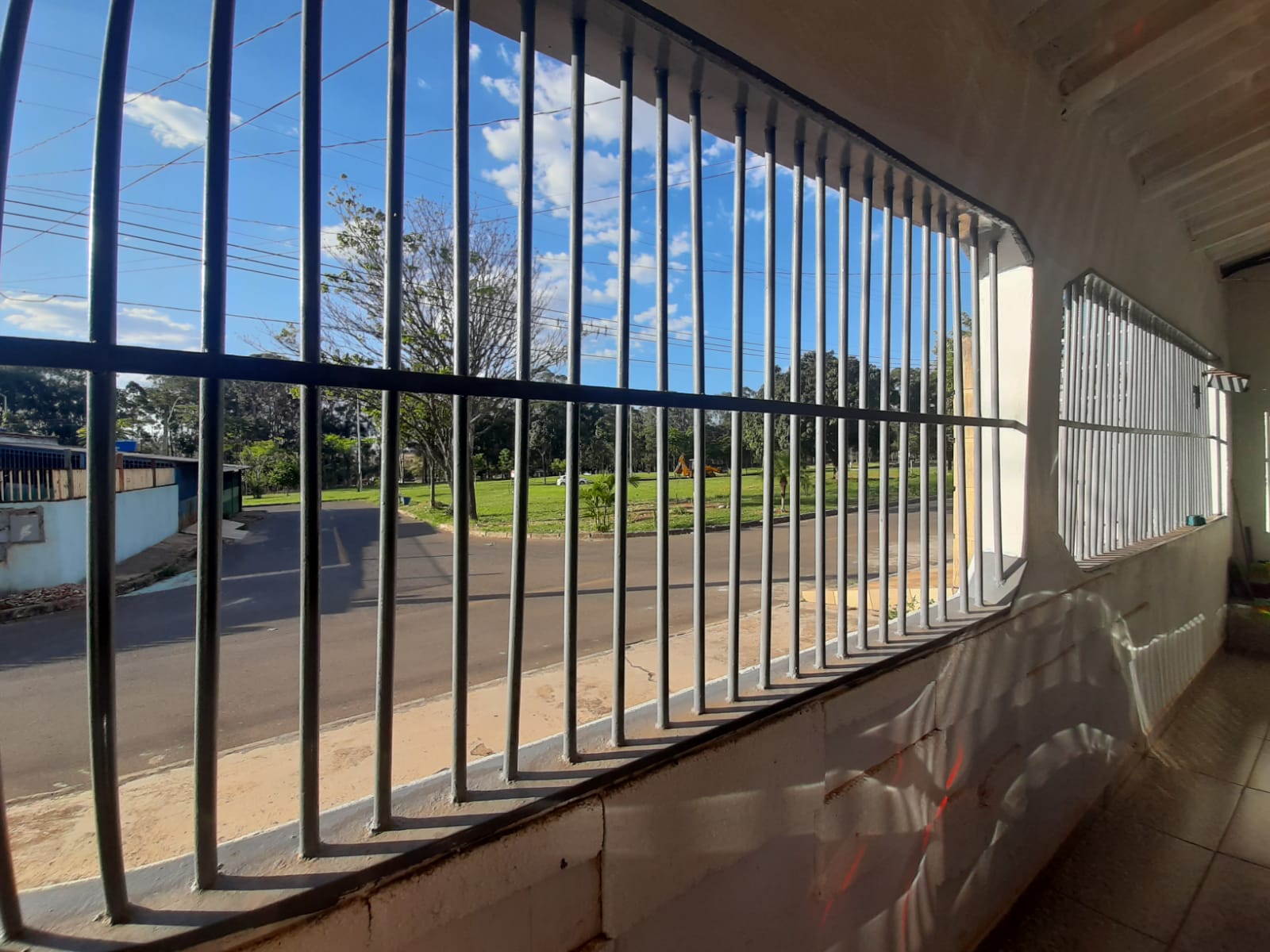 Imagem Casa com 2 Quartos à Venda, 80 m²em Recanto das Emas - Brasília