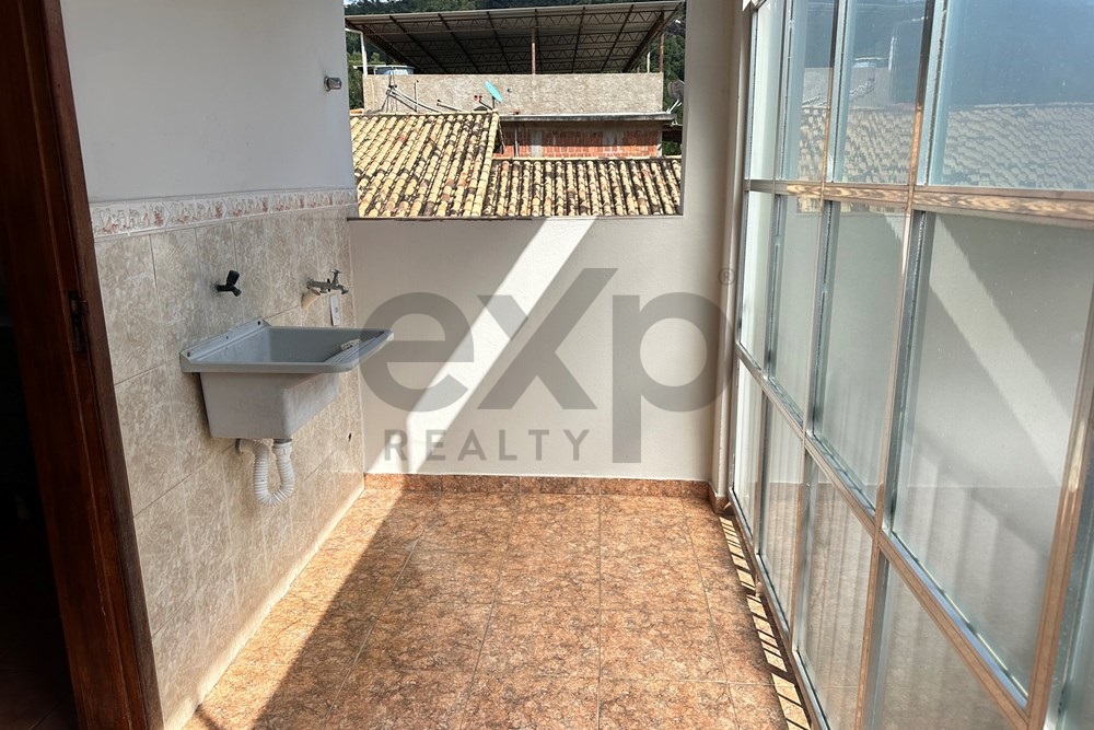 Imagem Casa com 3 Quartos à Venda, 122 m² em Posse - Petrópolis