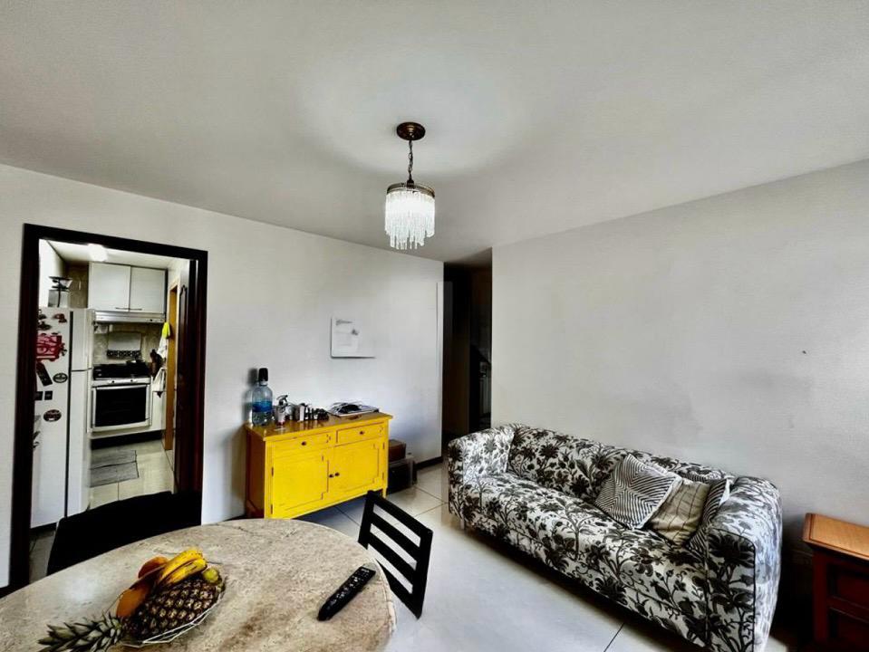 Apartamento com 2 Quartos à Venda ou Locação, 58 m² em Moema - São Paulo