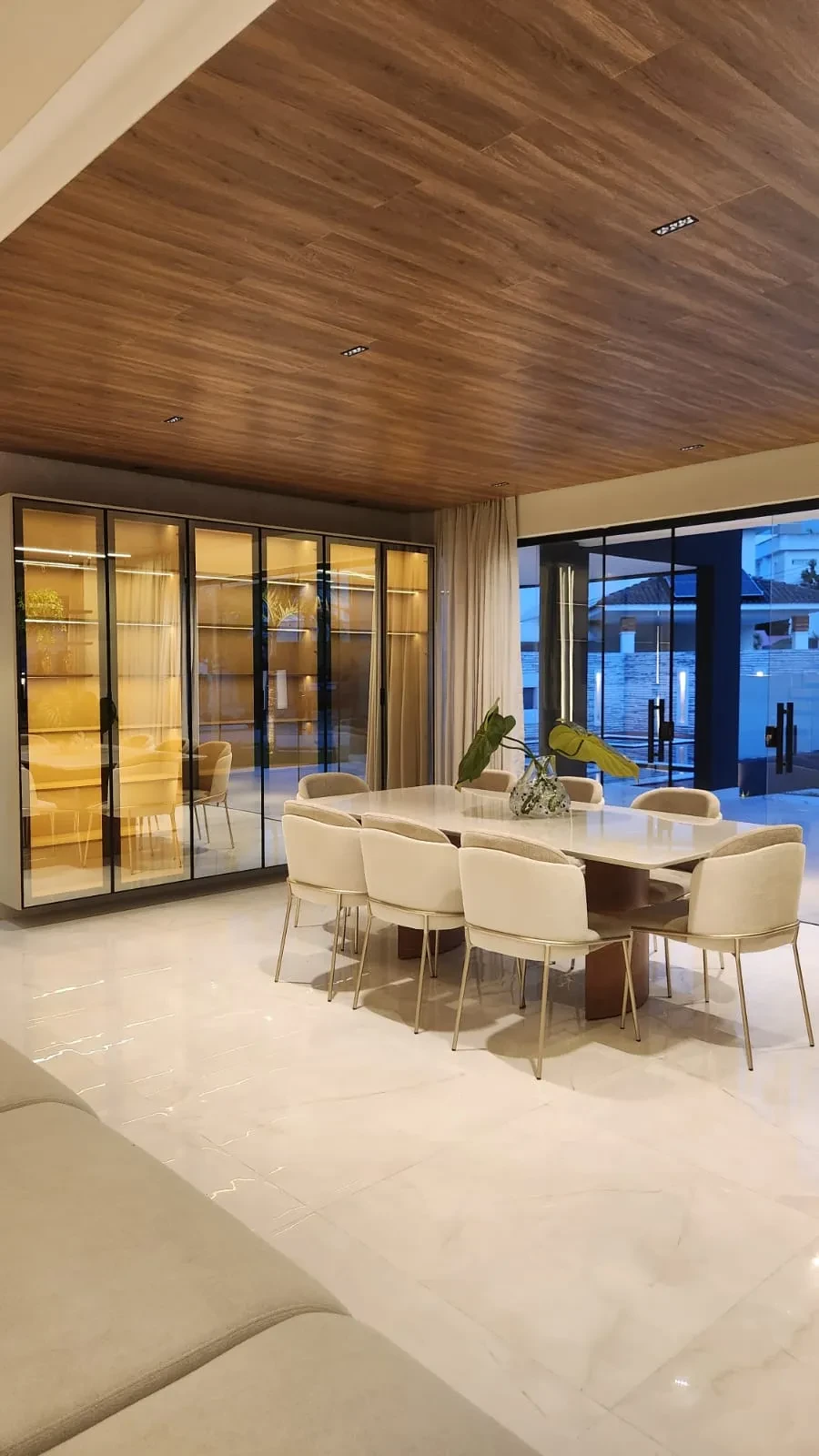 Foto do imóvel: Casa de Condomínio com 5 Quartos à Venda, 400 m² em Parque do Jiqui - Parnamirim