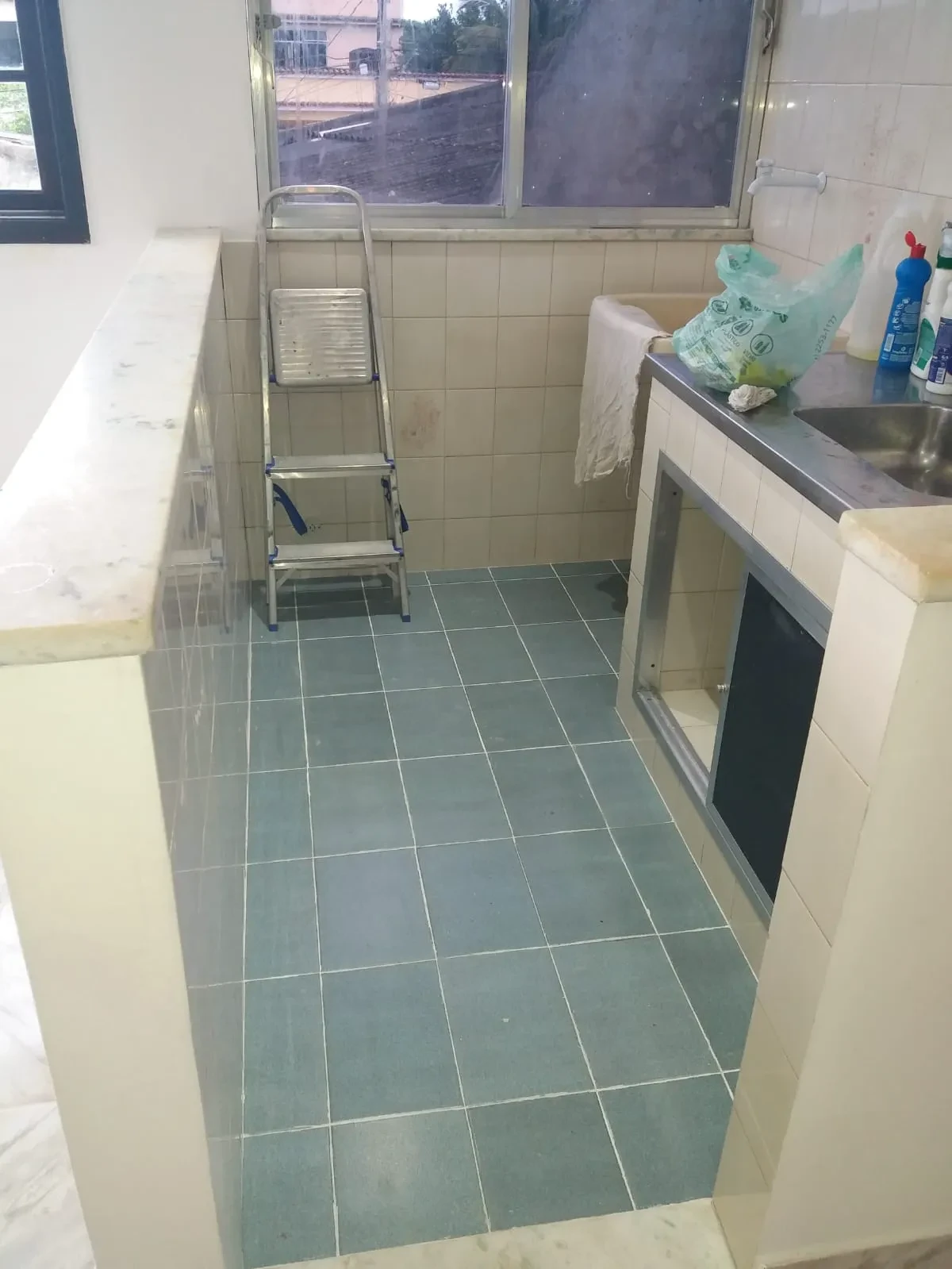 Imagem Casa com 5 Quartos à Venda, 180 m² em Guadalupe - Rio de Janeiro