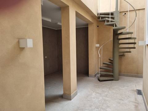 Imagem Sobrado com 3 Quartos à Venda, 239 m²em Vila Mariana - São Paulo