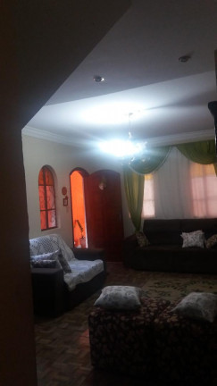 Foto do imóvel: Sobrado com 3 Quartos à Venda, 239 m² em Jardim Santa Cecília - Guarulhos