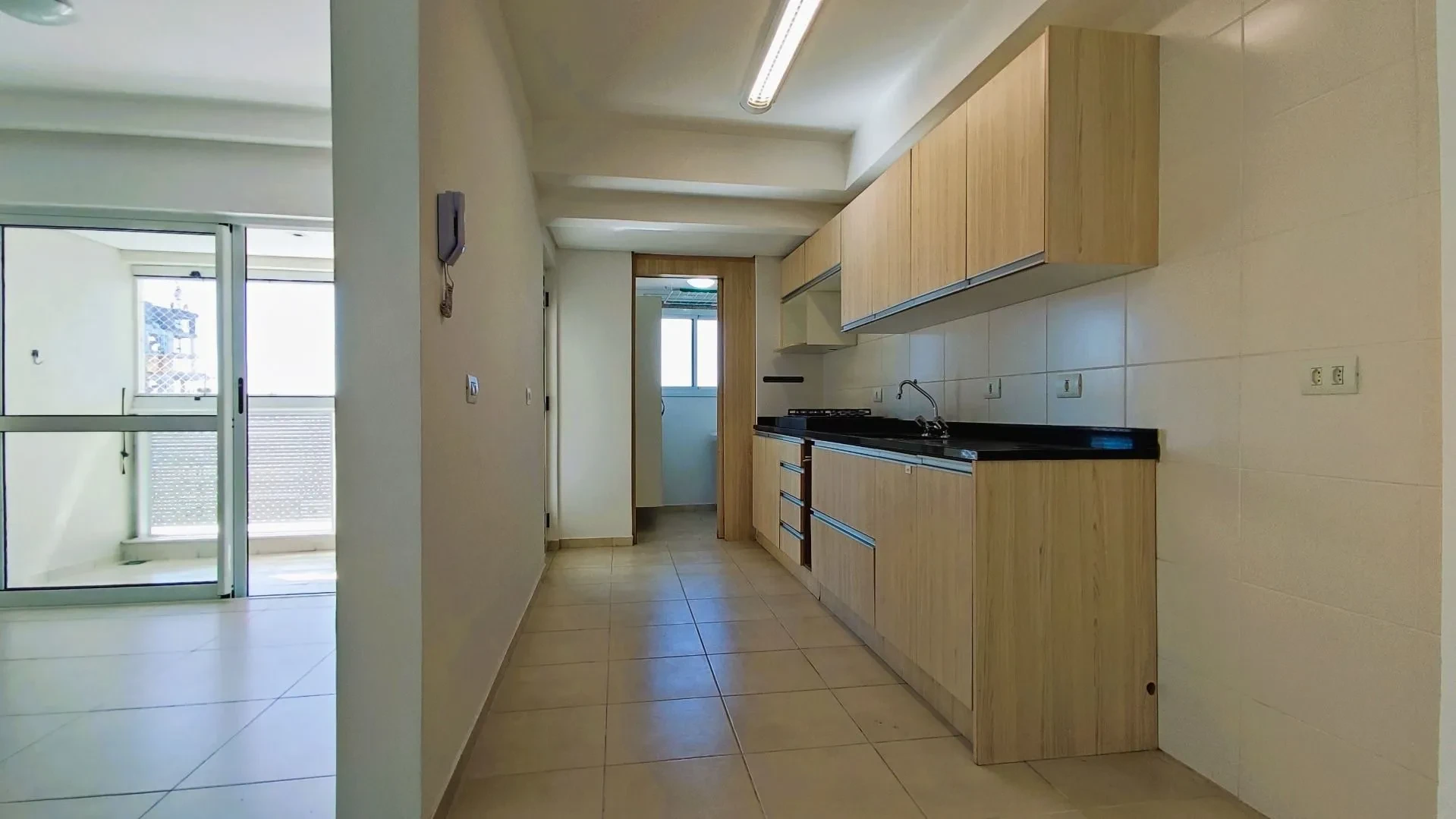 Imagem Apartamento com 2 Quartos à Venda, 77 m² em Água Verde - Curitiba