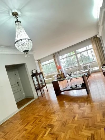 Imagem Apartamento com 4 Quartos à Venda, 18 m²em Aclimação - São Paulo