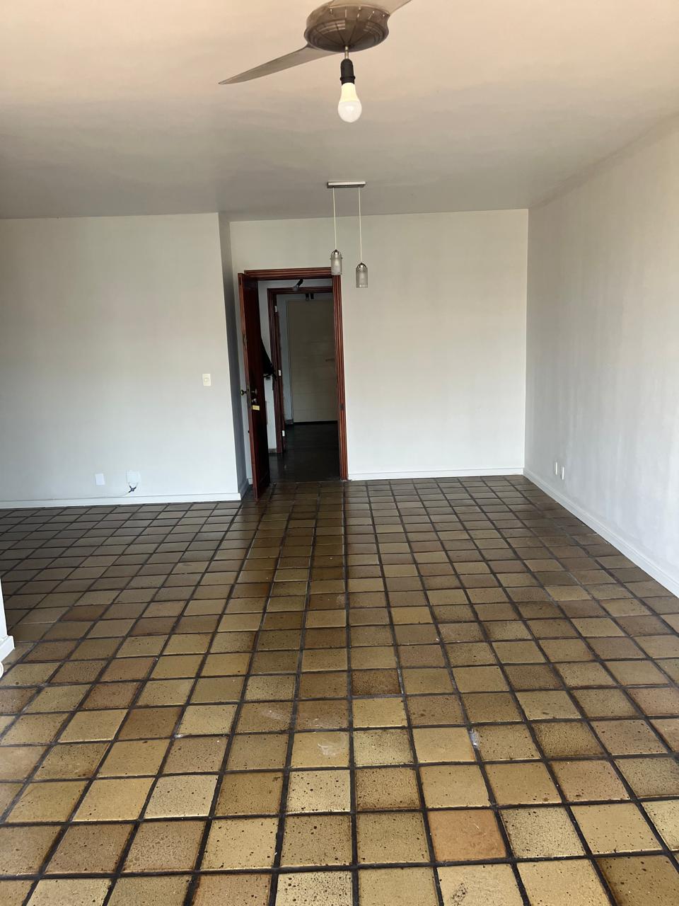 Imagem Apartamento com 3 Quartos à Venda, 155 m² em Icaraí - Niterói