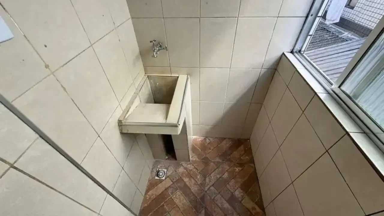 Imagem Apartamento com 2 Quartos à Venda, 48 m² em Aparecida - Santos