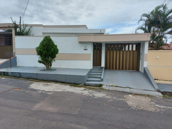 Casa com 3 Quartos à Venda,  em Planalto - Manaus