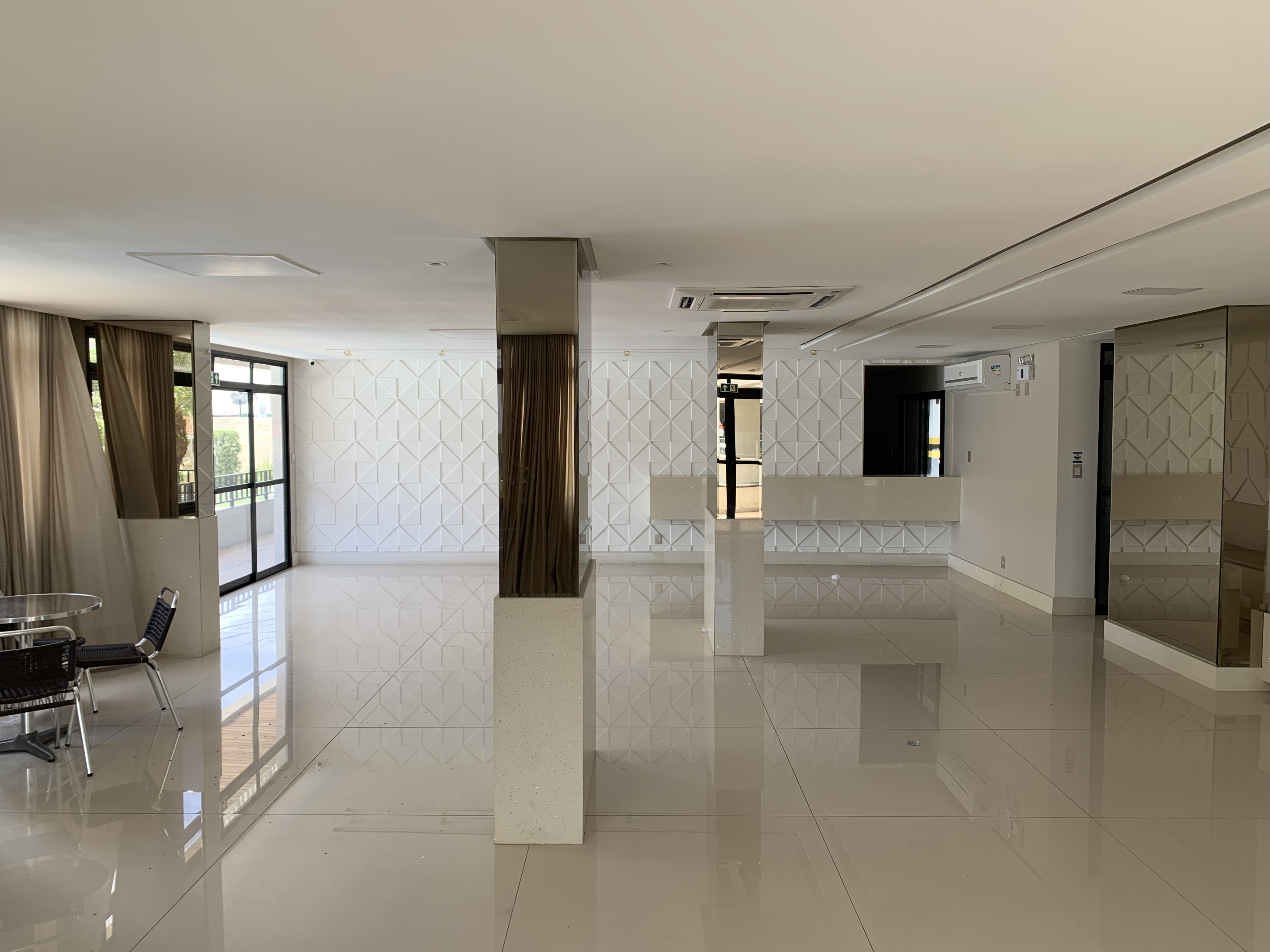 Imagem Apartamento com 3 Quartos à Venda, 173 m²em Grageru - Aracaju