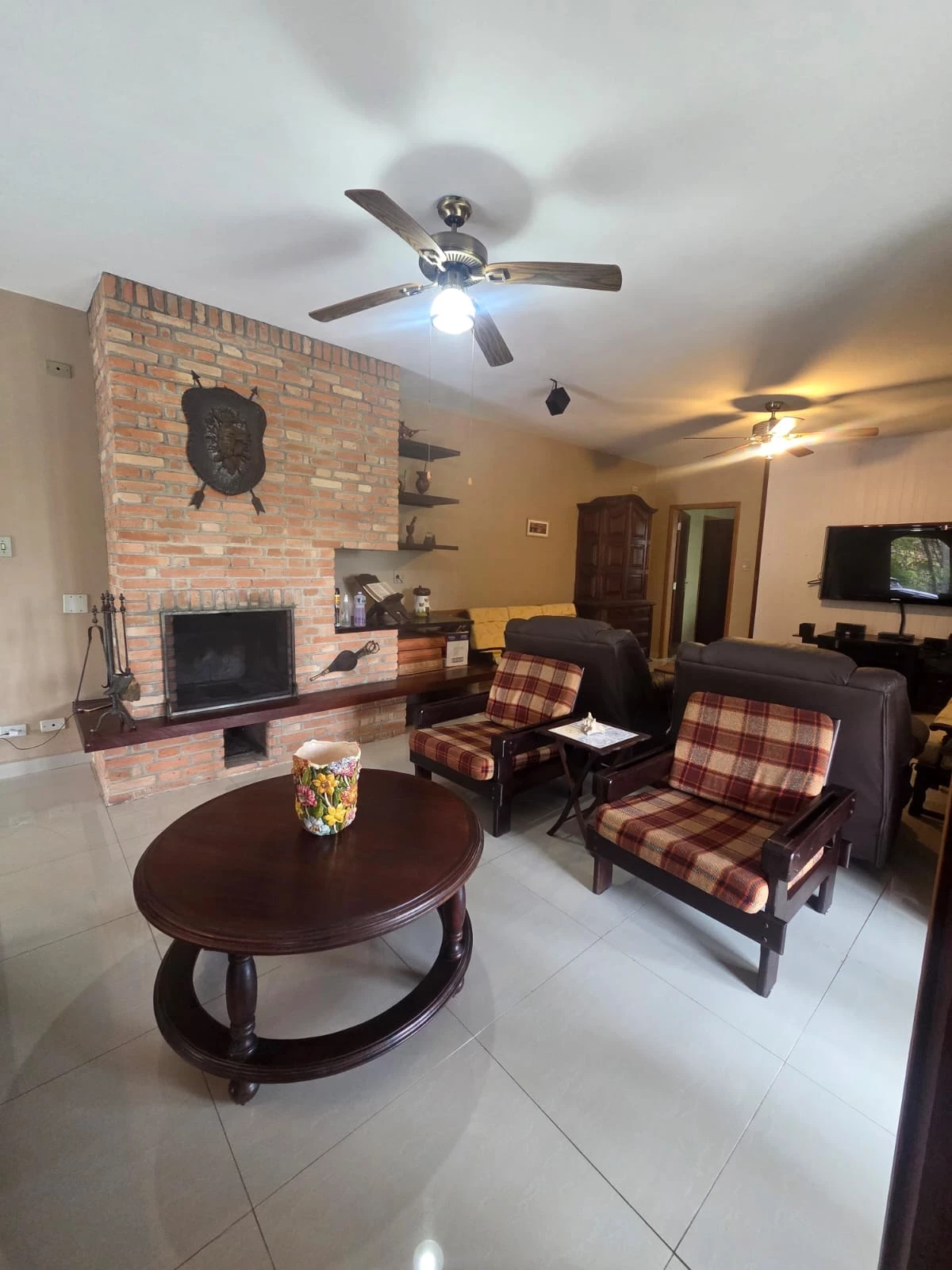 Foto do imóvel: Casa de Condomínio com 4 Quartos à Venda, 4.000 m² em Condomínio Lagoinha - Jacareí