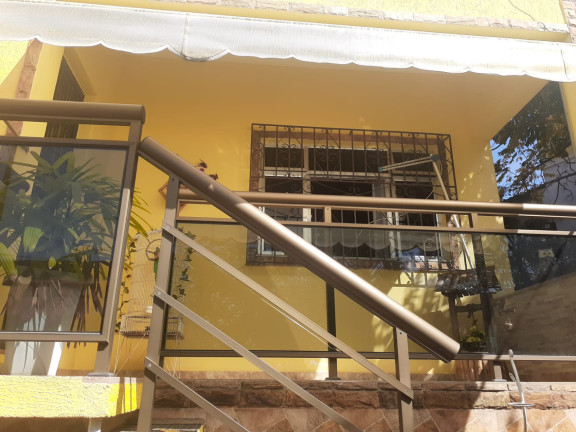 Imagem Casa com 4 Quartos à Venda, 150 m² em Trindade - São Gonçalo