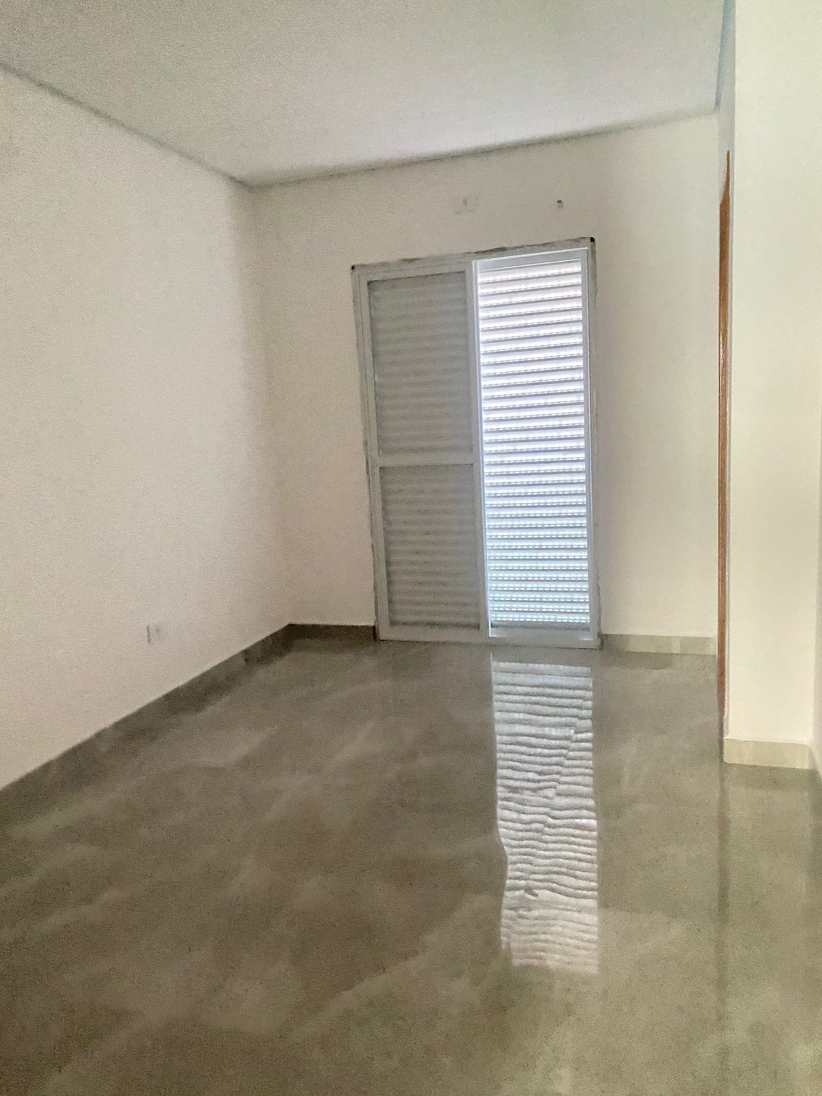 Imagem Casa com 4 Quartos à Venda, 129 m²em Vila Camilópolis - Santo André