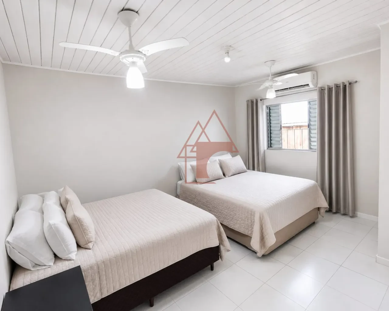 Imagem Casa com 1 Quarto à Venda, 64 m² em Vila Nova - Cubatão
