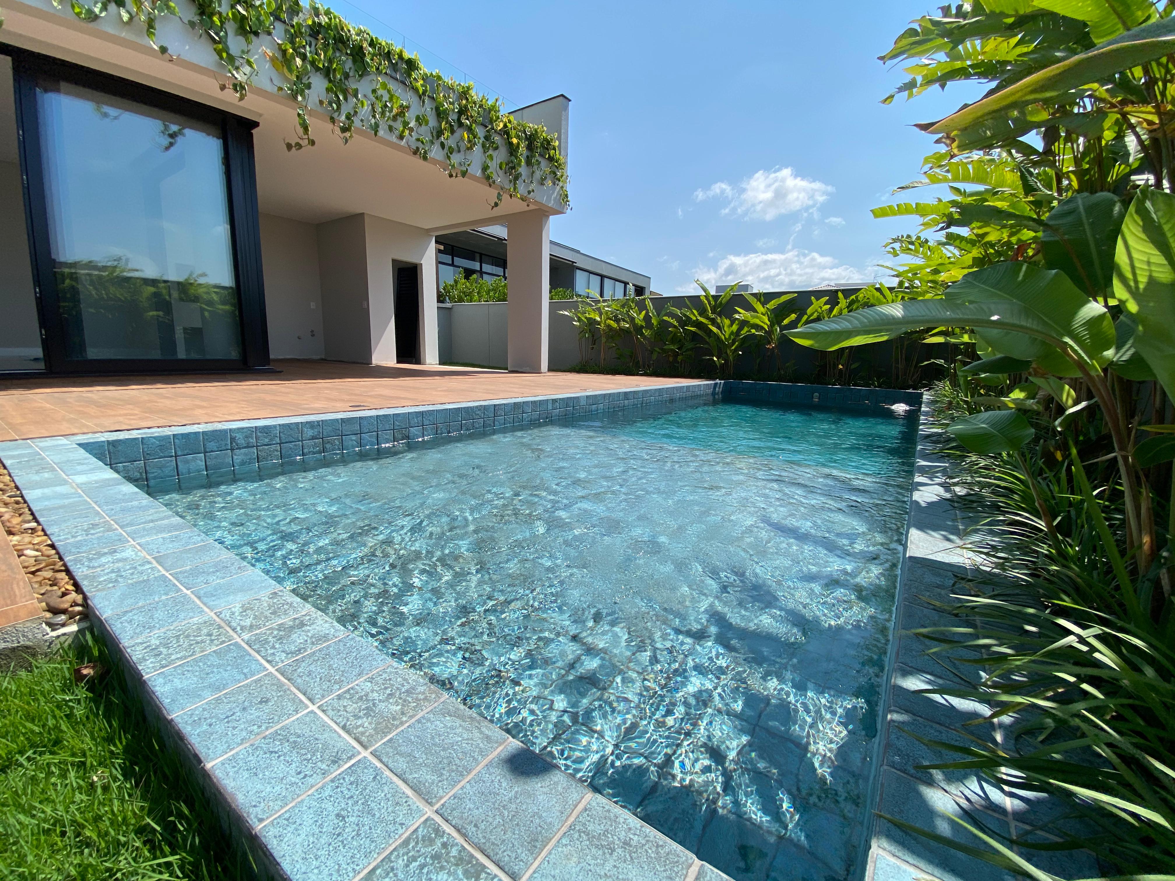 Imagem Casa com 4 Quartos à Venda, 370 m²em Santa Regina - Camboriú
