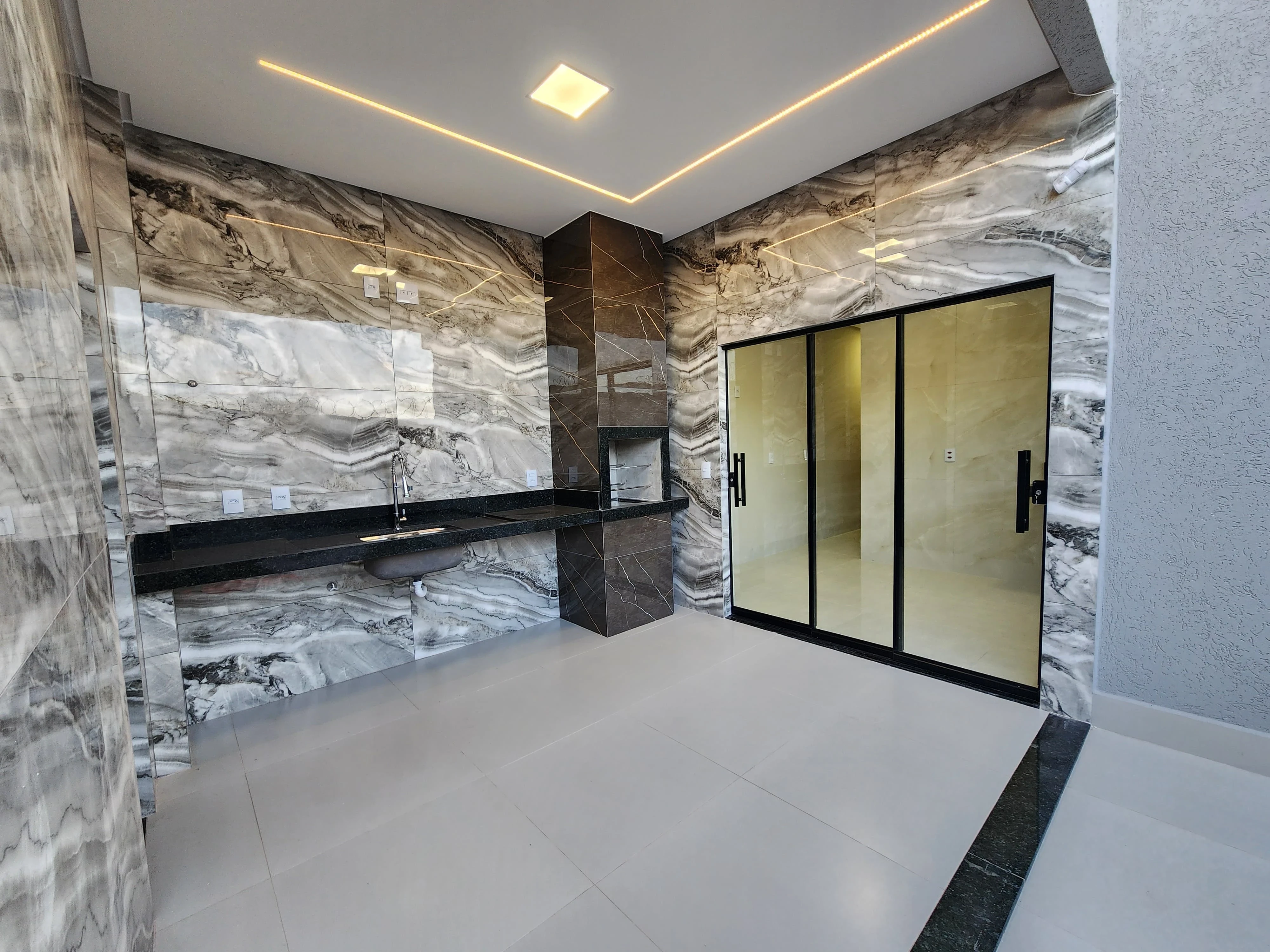 Foto do imóvel: Casa com 3 Quartos à Venda, 122 m² em Jardim Buriti Sereno - Aparecida de Goiânia