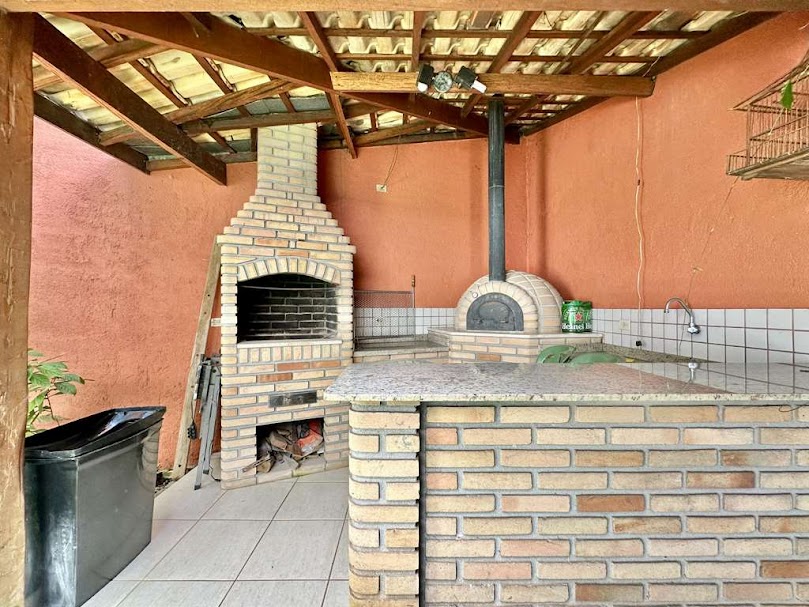 Foto do imóvel: Casa com 4 Quartos à Venda, 228 m² em Jardim Jussara - São Paulo