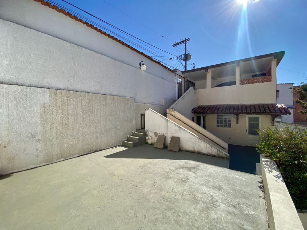 Imagem Casa com 3 Quartos à Venda, 250 m² em Santa Mônica - Belo Horizonte