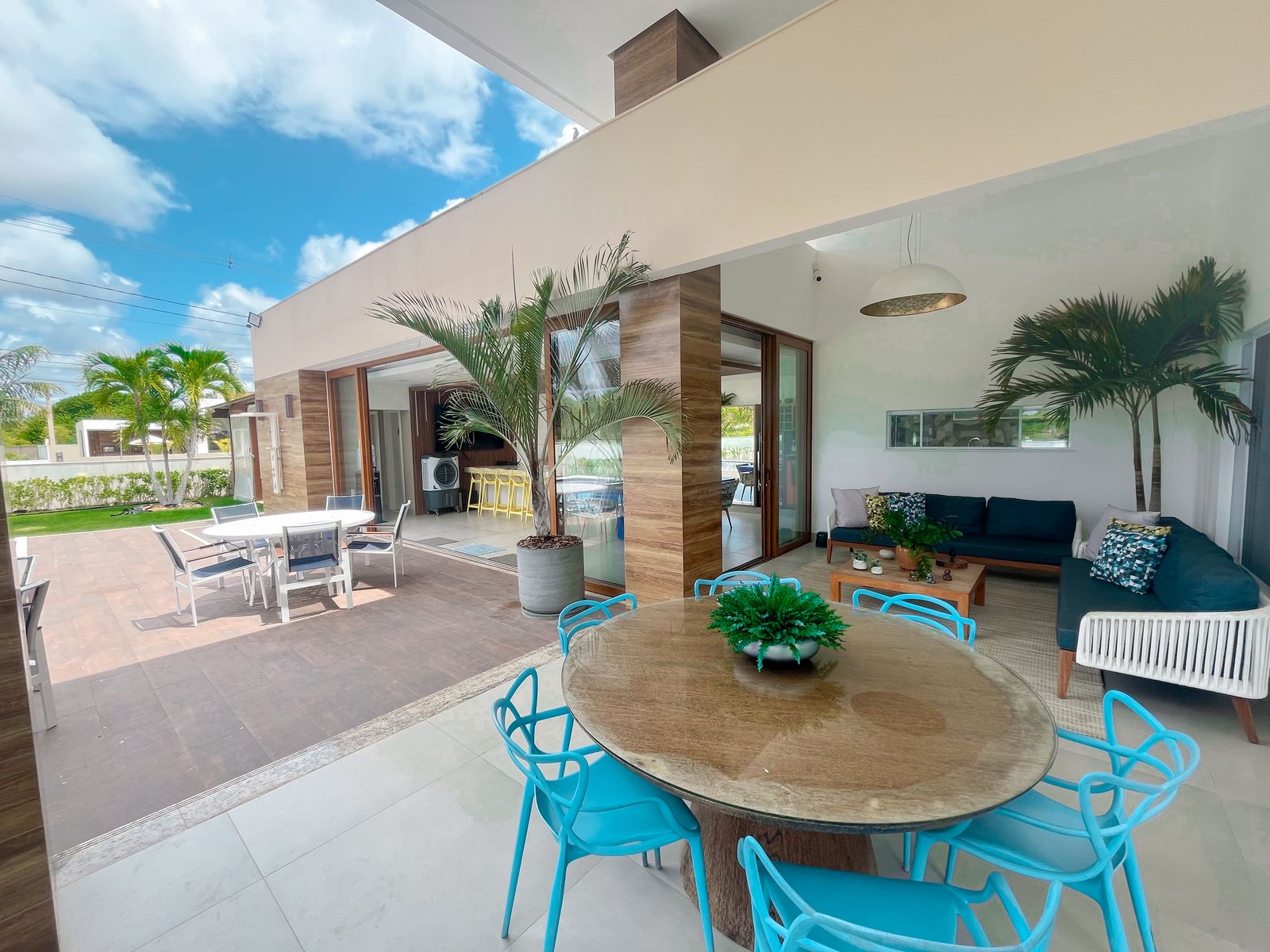 Foto do imóvel: Casa de Condomínio com 4 Quartos à Venda, 415 m² em Vale do Landirana (Abrantes) - Camaçari