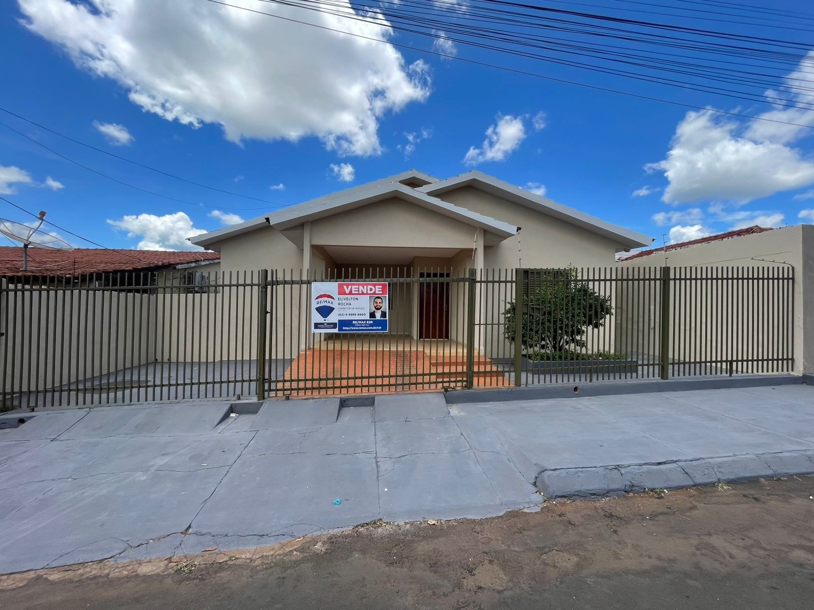 Imagem Casa com 4 Quartos à Venda, 135 m²em Vila Rocha - Rio Verde