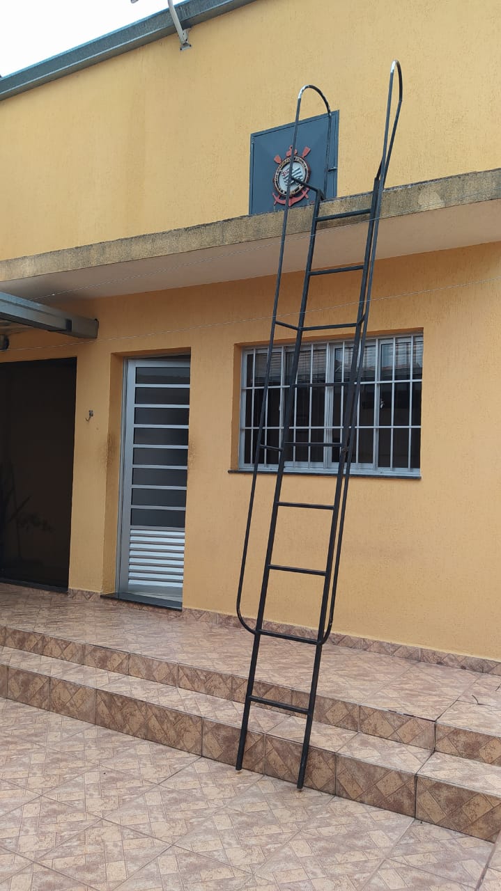 Imagem Casa com 5 Quartos à Venda, 146 m² em Vila Mogilar - Mogi das Cruzes