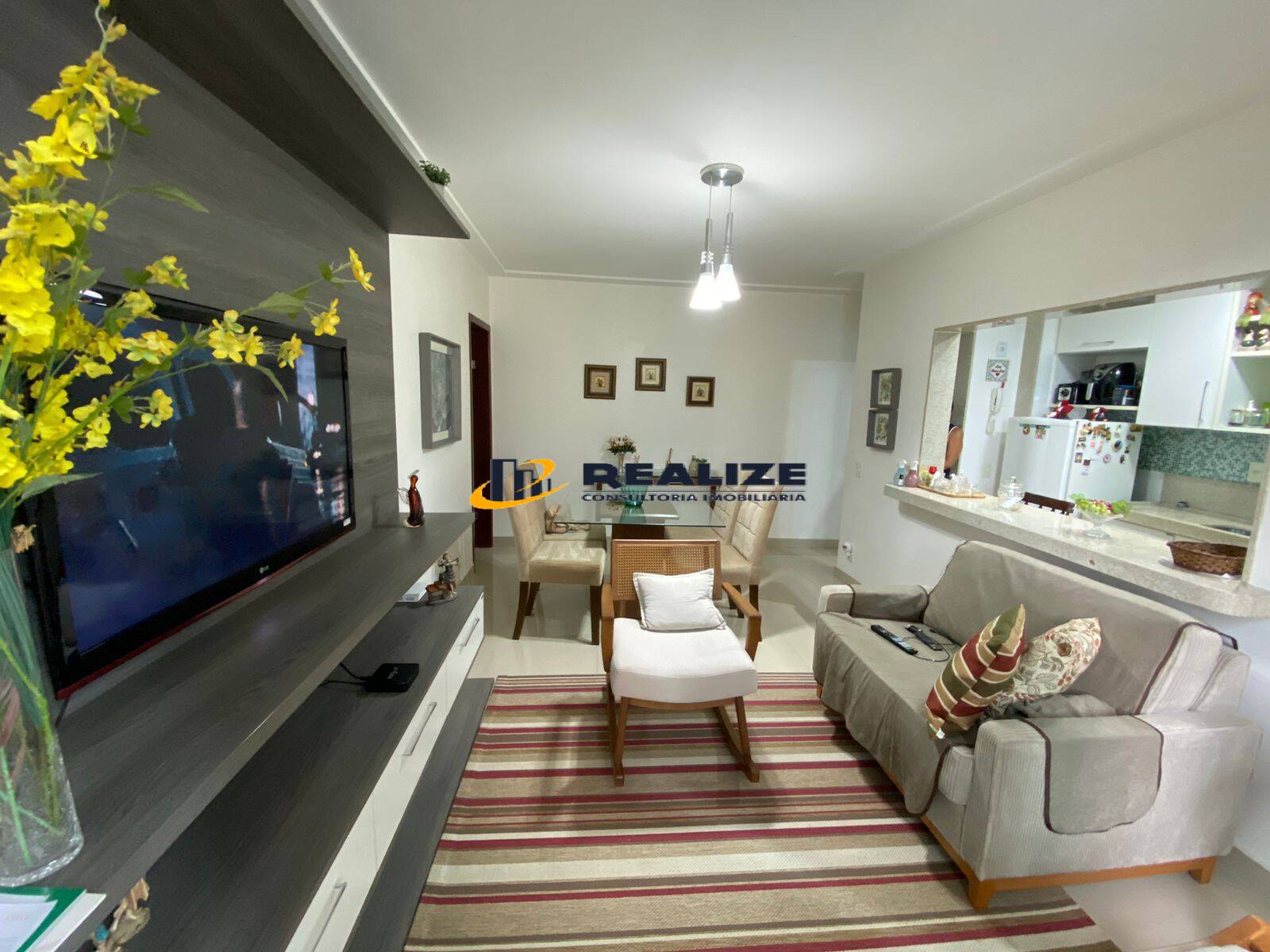 Imagem Apartamento com 2 Quartos à Venda, 55 m²em Centro - Campos dos Goytacazes