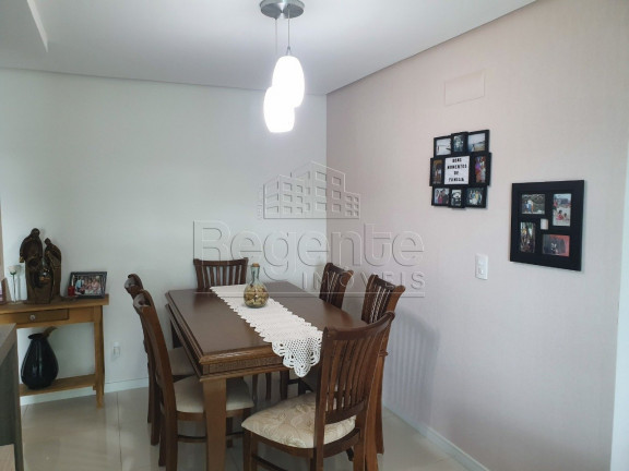 Imagem Apartamento com 2 Quartos à Venda, 68 m² em Trindade - Florianópolis