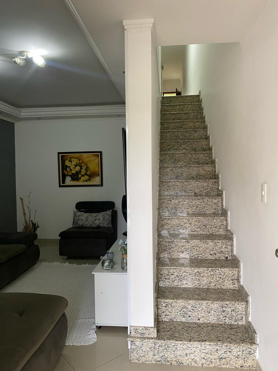 Imagem Sobrado com 3 Quartos à Venda, 264 m²em Jardim Tamoio - São Paulo