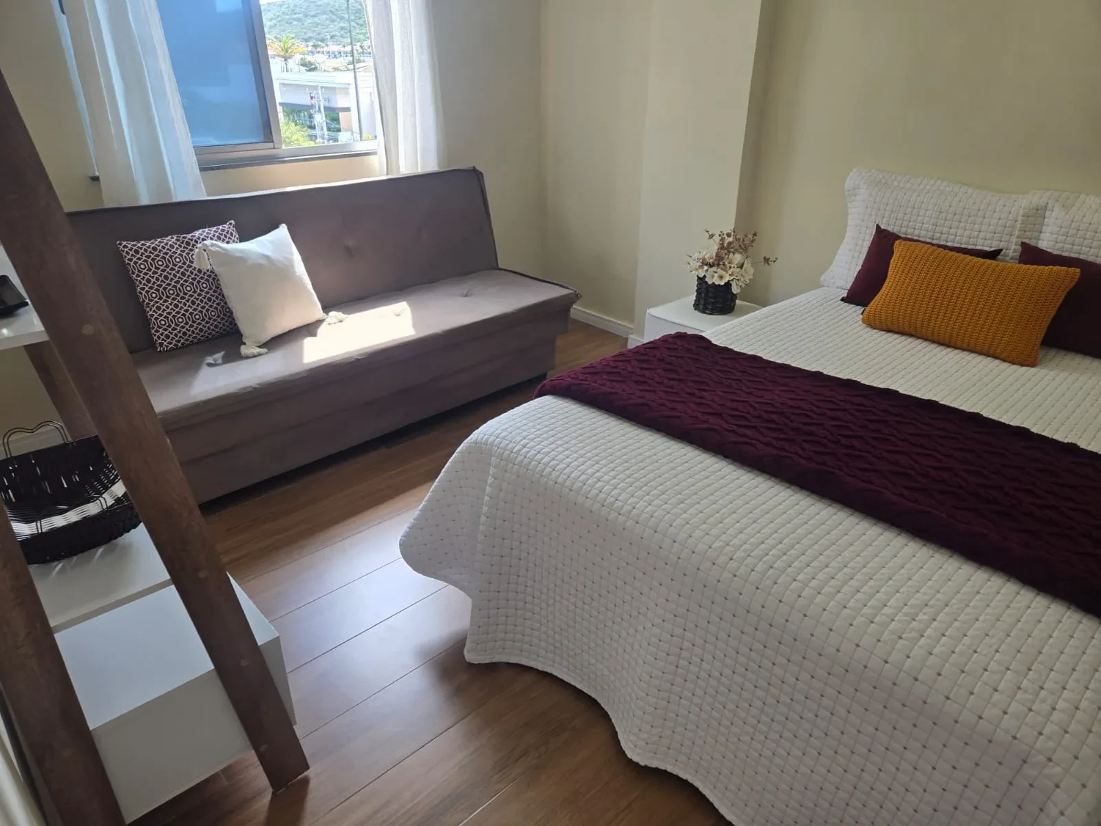 Imagem Cobertura com 3 Quartos à Venda, 123 m² em São Bento - Cabo Frio