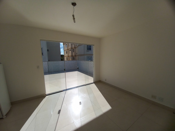 Imagem Cobertura com 4 Quartos à Venda, 219 m² em Castelo - Belo Horizonte