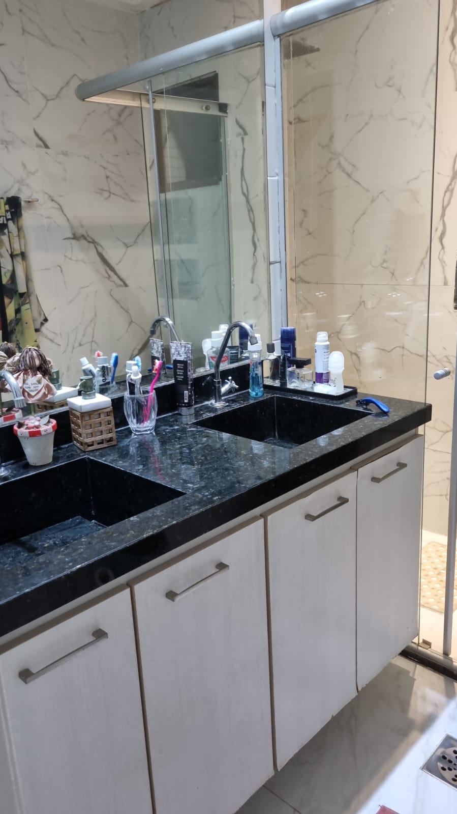 Imagem Apartamento com 3 Quartos para Alugar, 172 m²em Nazaré - Belém