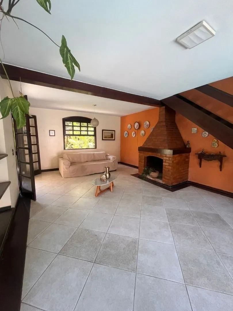 Imagem Casa de Condomínio com 4 Quartos à Venda, 245 m² em Itaipu - Niterói