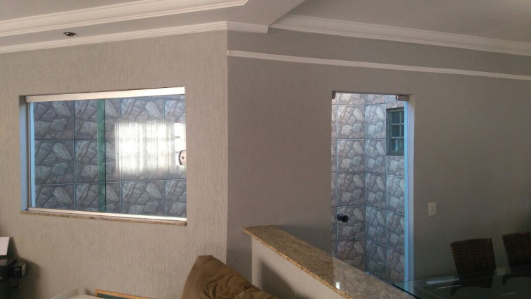 Imagem Casa com 3 Quartos à Venda, 180 m² em Vila Jardim Celina - Bauru