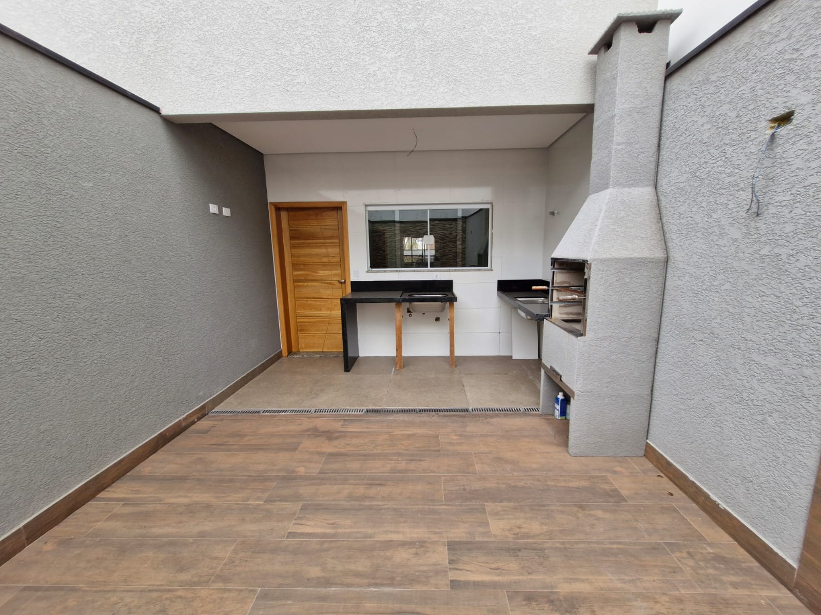 Imagem Sobrado com 3 Quartos à Venda, 193 m²em Jardim Santo Elias - São Paulo