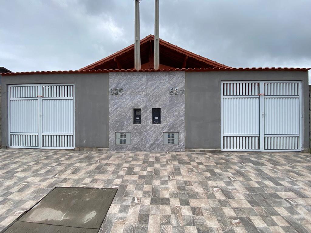 Casa com 2 Quartos à Venda, 101 m²em Parque Verde Mar - Mongaguá