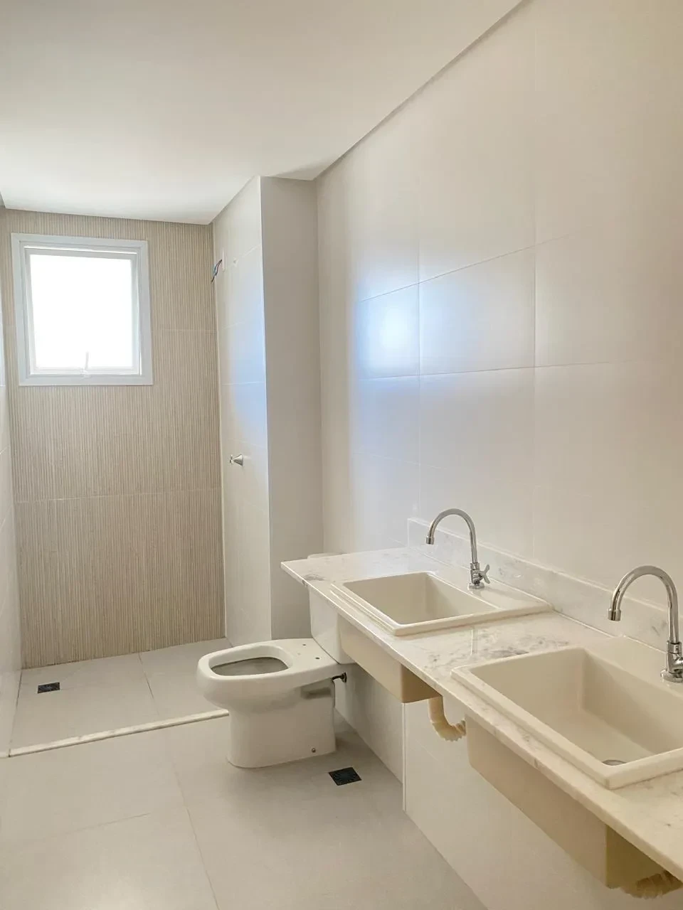 Imagem Apartamento com 3 Quartos à Venda, 130 m² em Jardim América - Goiânia