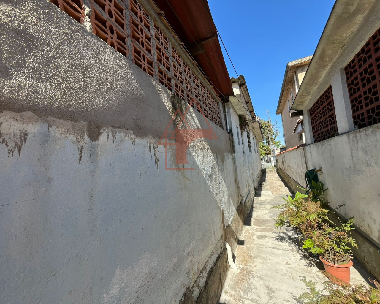 Imagem Casa com 2 Quartos à Venda, 313 m² em Jardim Casqueiro - Cubatão