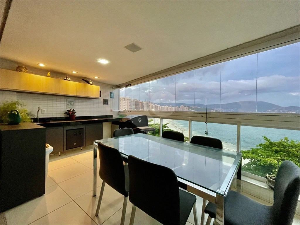 Imagem Apartamento com 4 Quartos à Venda, 230 m²em Icaraí - Niterói