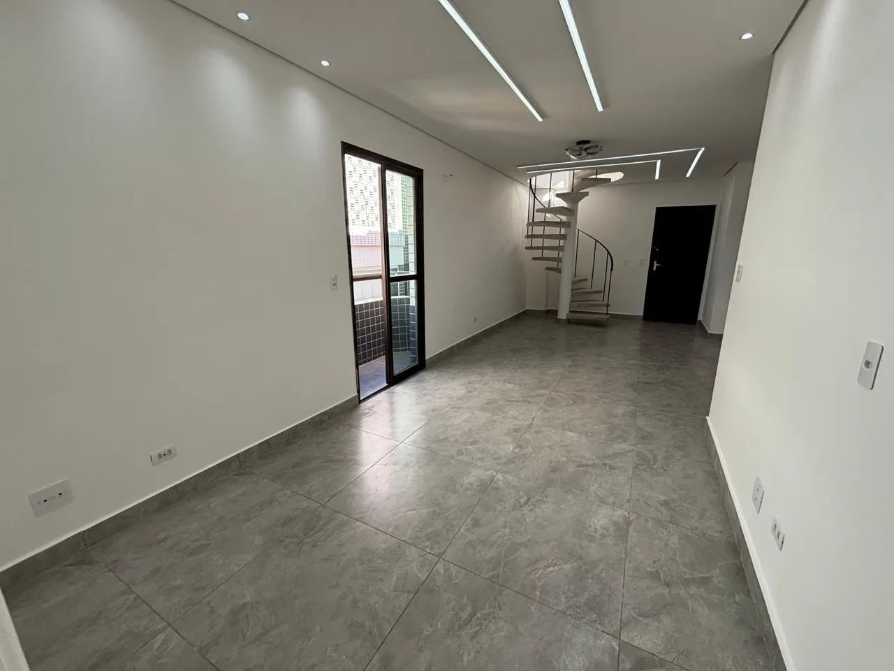 Foto do imóvel: Cobertura com 3 Quartos à Venda, 101 metro em Canto do Forte - Praia Grande