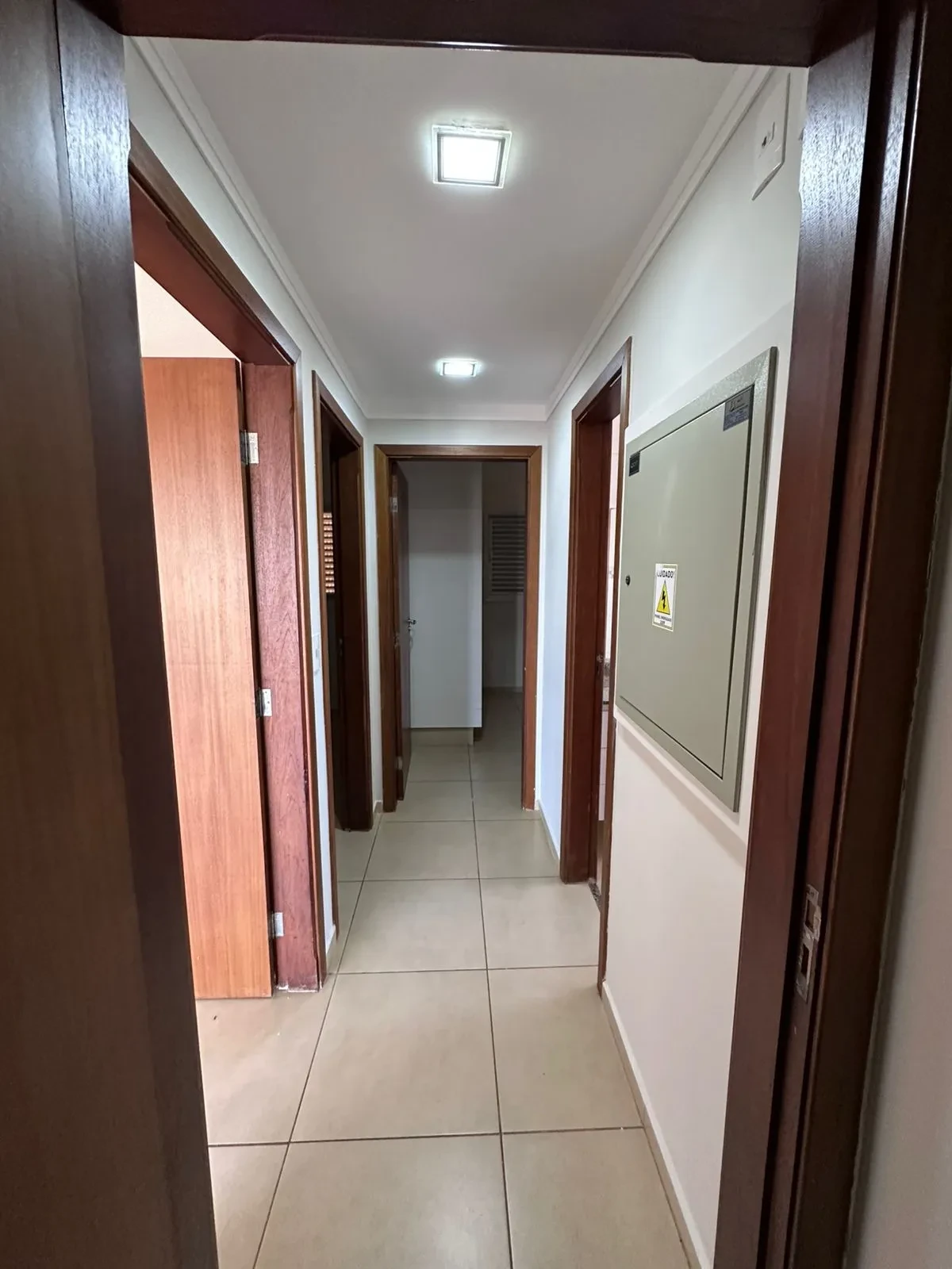 Imagem Apartamento com 3 Quartos à Venda, 100 m² em Vila Bandeirantes - Araçatuba