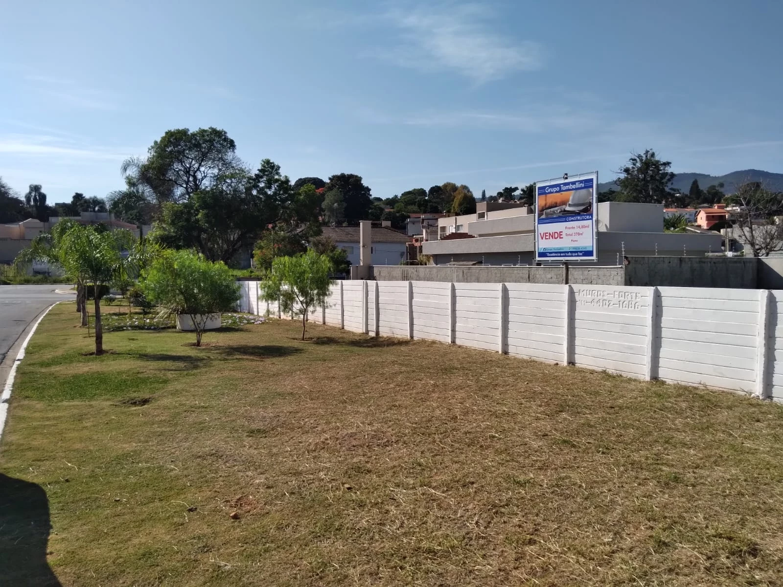Foto do imóvel: Terreno à Venda, 369 m² em Jardim do Lago - Atibaia