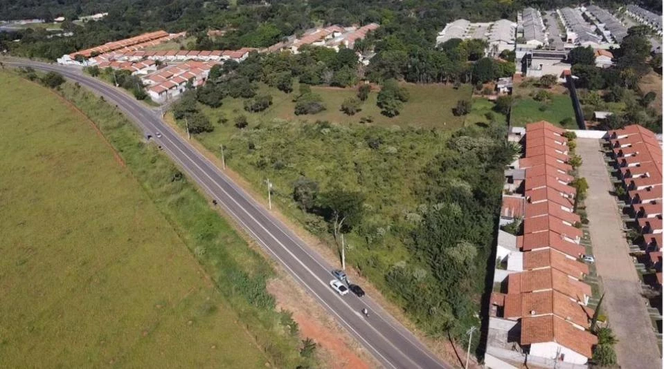 Imagem Terreno à Venda, 7.250 m² em Sítios Vale das Brisas - Senador Canedo