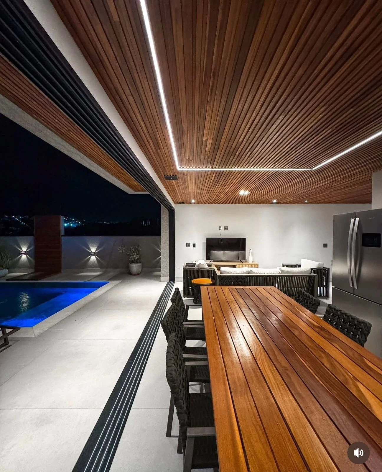 Imagem Sobrado com 4 Quartos à Venda, 330 m² em Rio abaixo - Atibaia