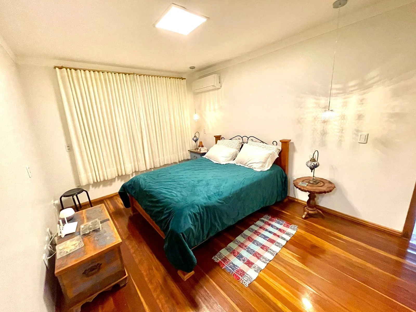 Imagem Casa de Condomínio com 4 Quartos para Alugar, 250 m² em Jardins Munique - Goiânia