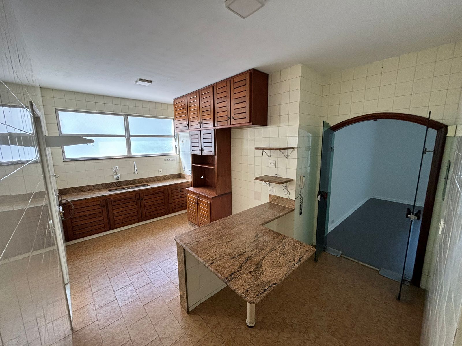 Imagem Apartamento com 3 Quartos à Venda, 208 m² em Centro - Petrópolis