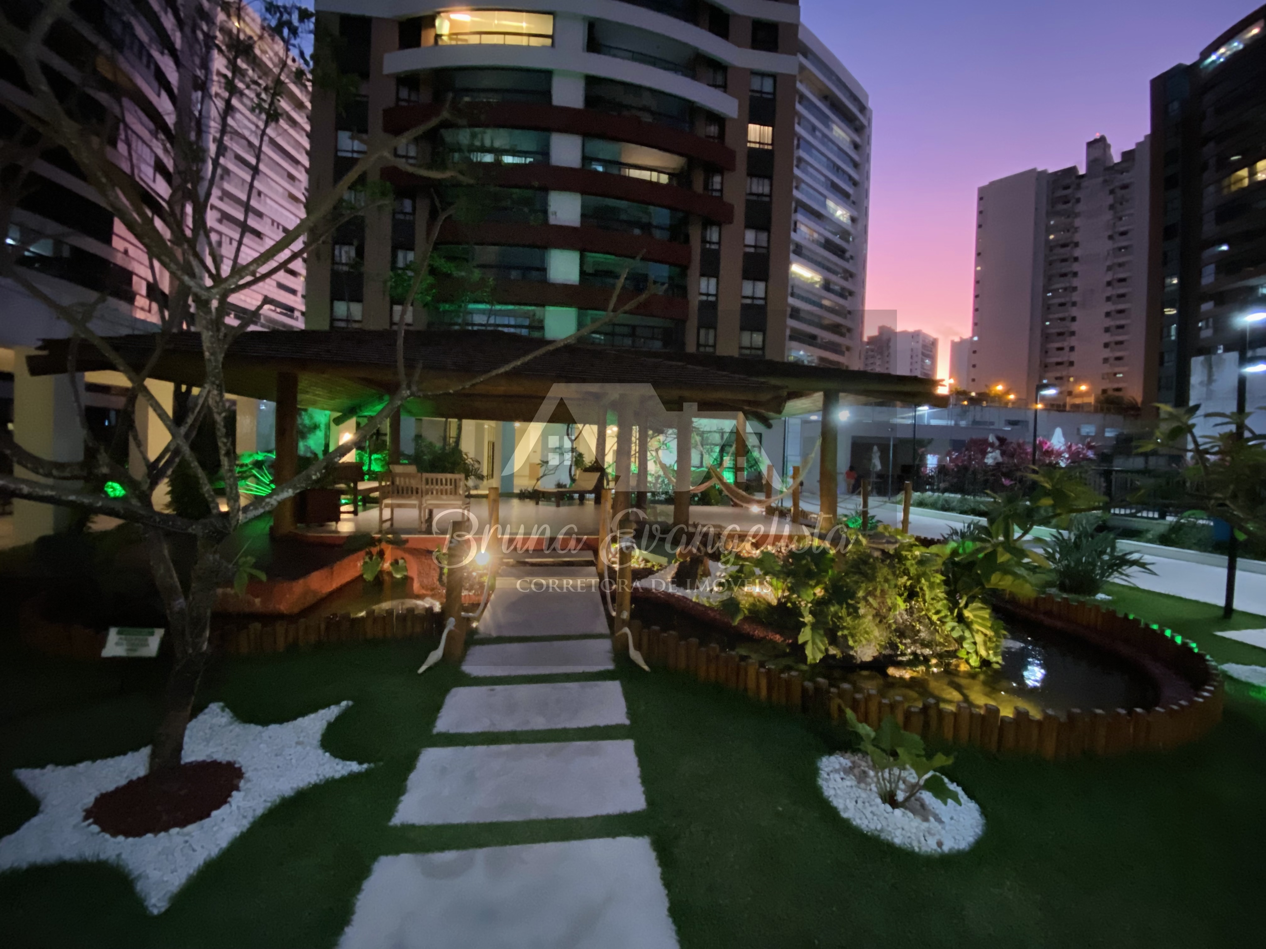 Imagem Apartamento com 3 Quartos à Venda, 112 m² em Alphaville I - Salvador