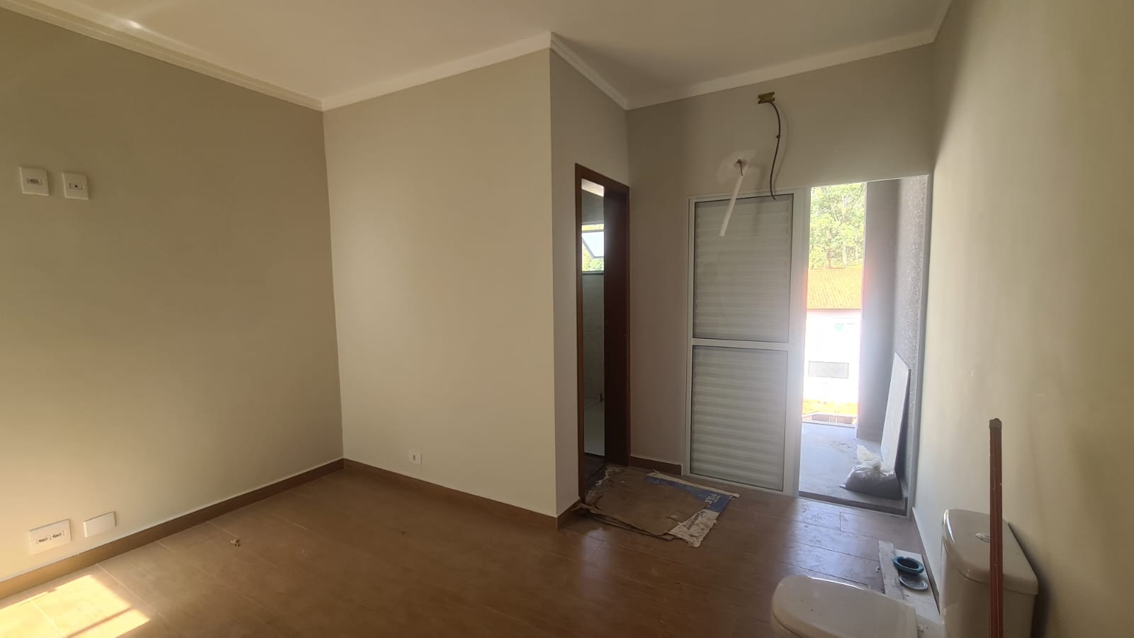 Imagem Sobrado com 3 Quartos à Venda, 235 m²em Jardim Regina - São Paulo